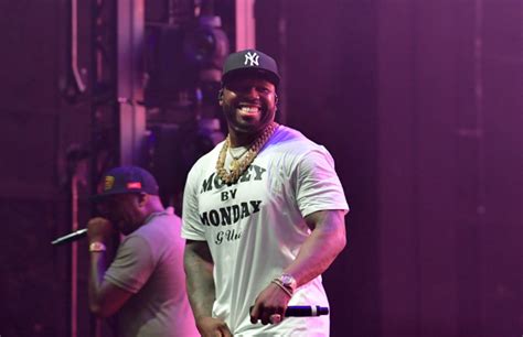 50 Cent Pokes Fun at Floyd Mayweather Over Huge Chanel Bag